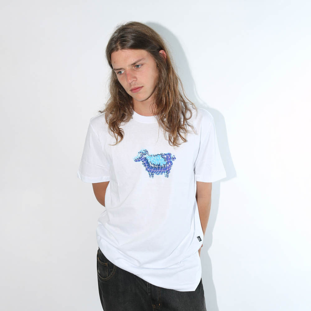 Camiseta Lost Crystal Sheep