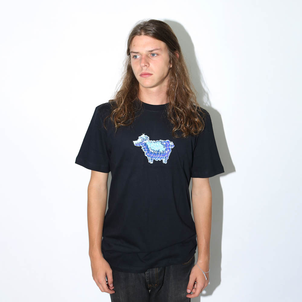 Camiseta Lost Crystal Sheep
