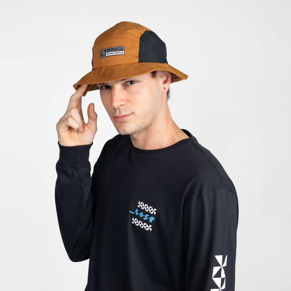 Bucket Lost Wordlwild