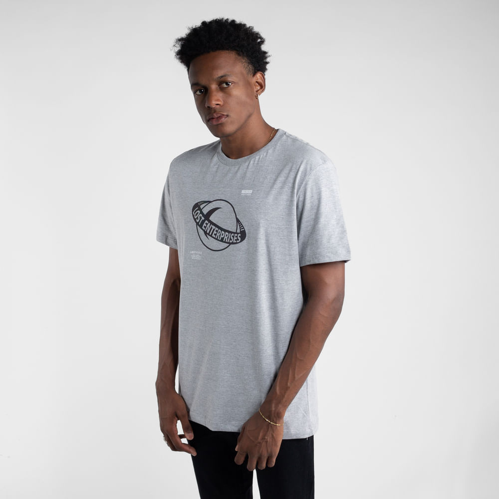 Camiseta Lost Saturn Metaverse