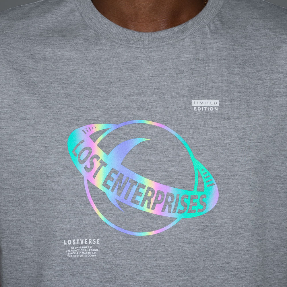 Camiseta Lost Saturn Metaverse
