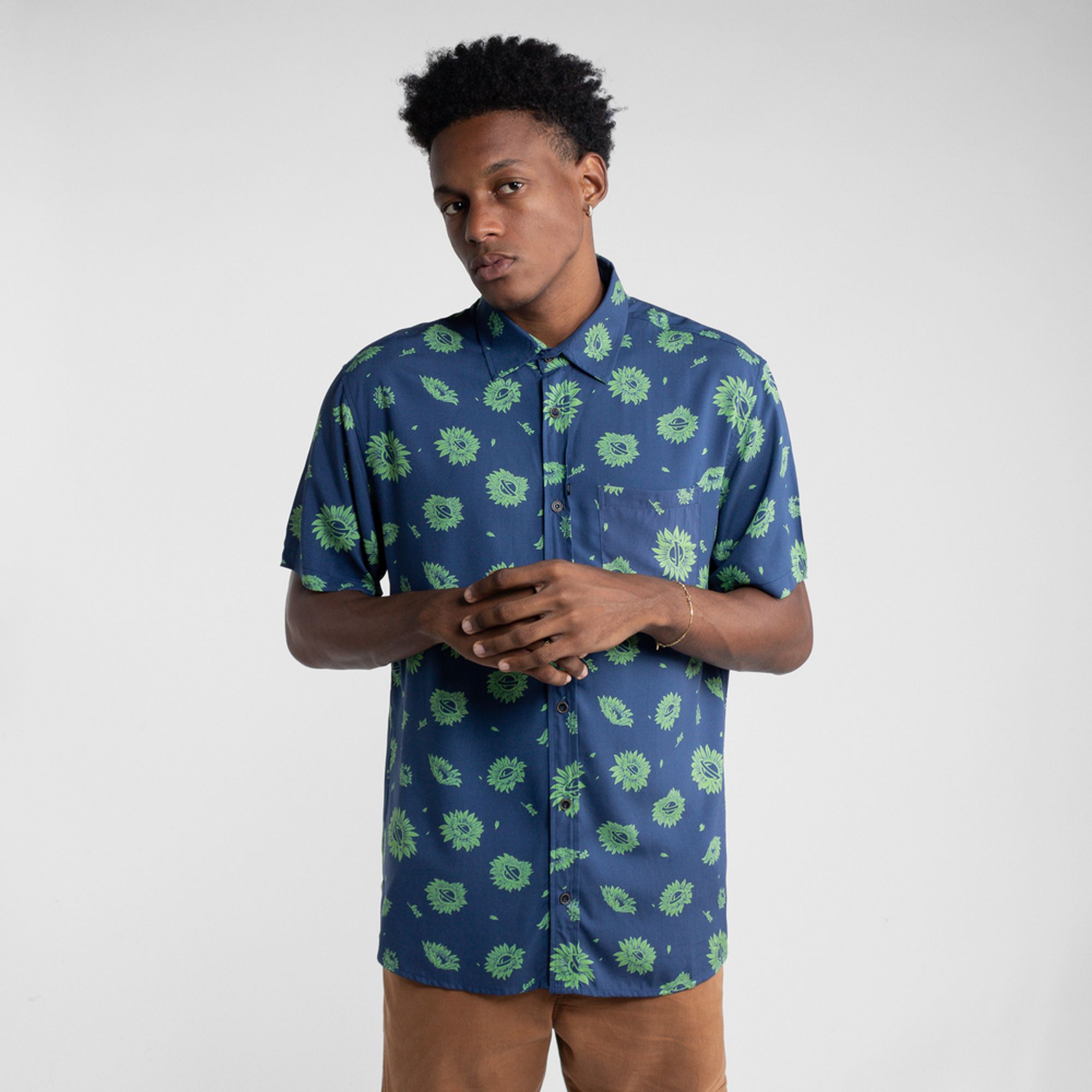 【ネイビー（40）】Flower Mock Shirt S/S 210977-2000-2000?v=