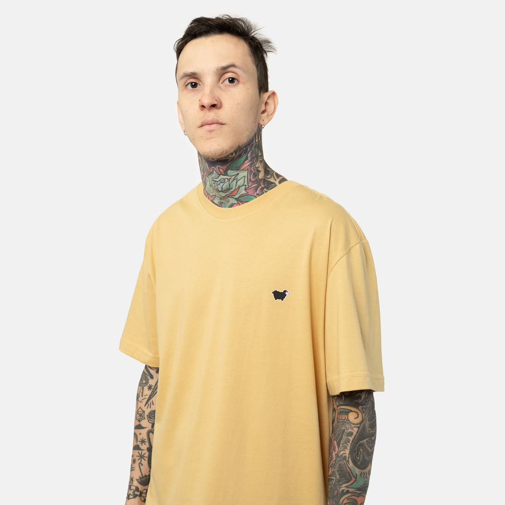 Camiseta Basics Lost Sheep