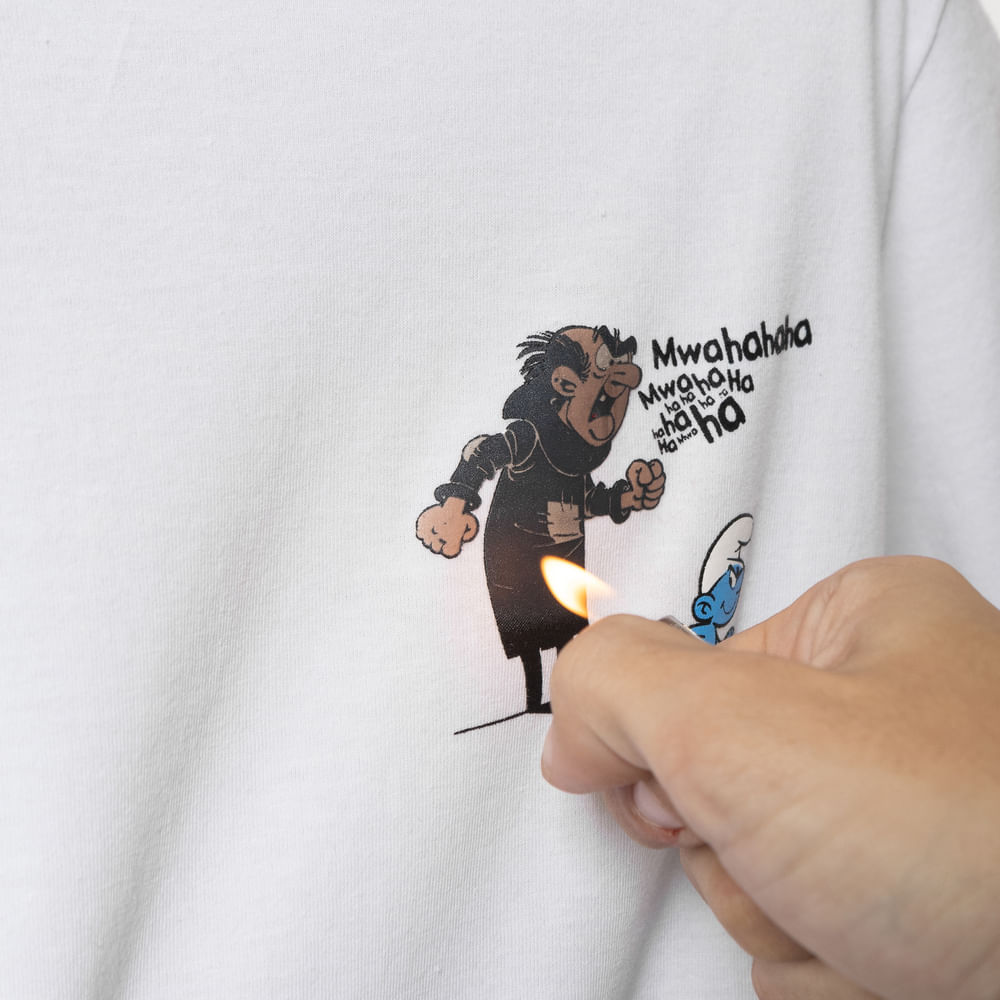 Camiseta Lost + Smurfs Gargamel Shadow