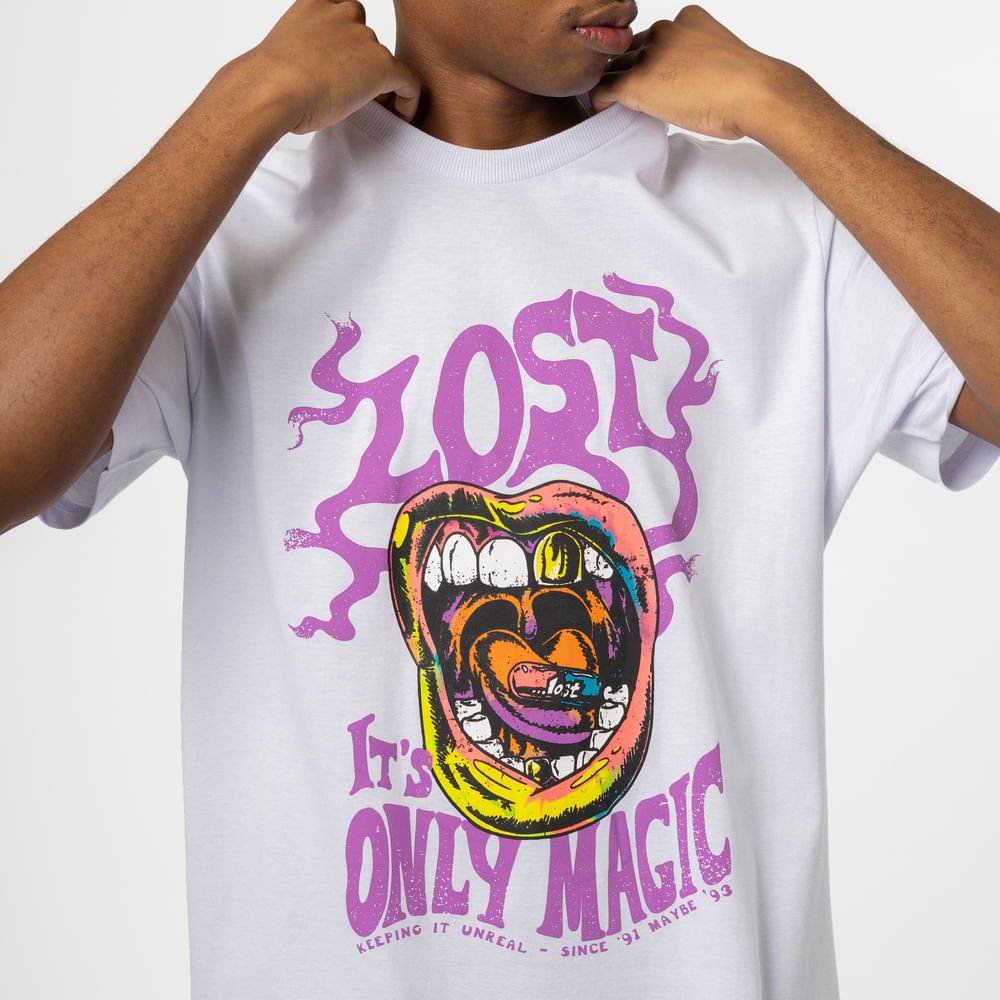 Camiseta Lost Its Only Magic