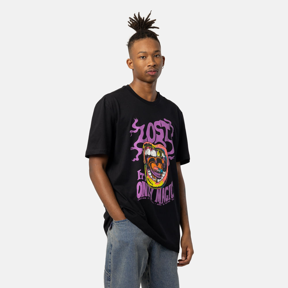 Camiseta Lost Its Only Magic