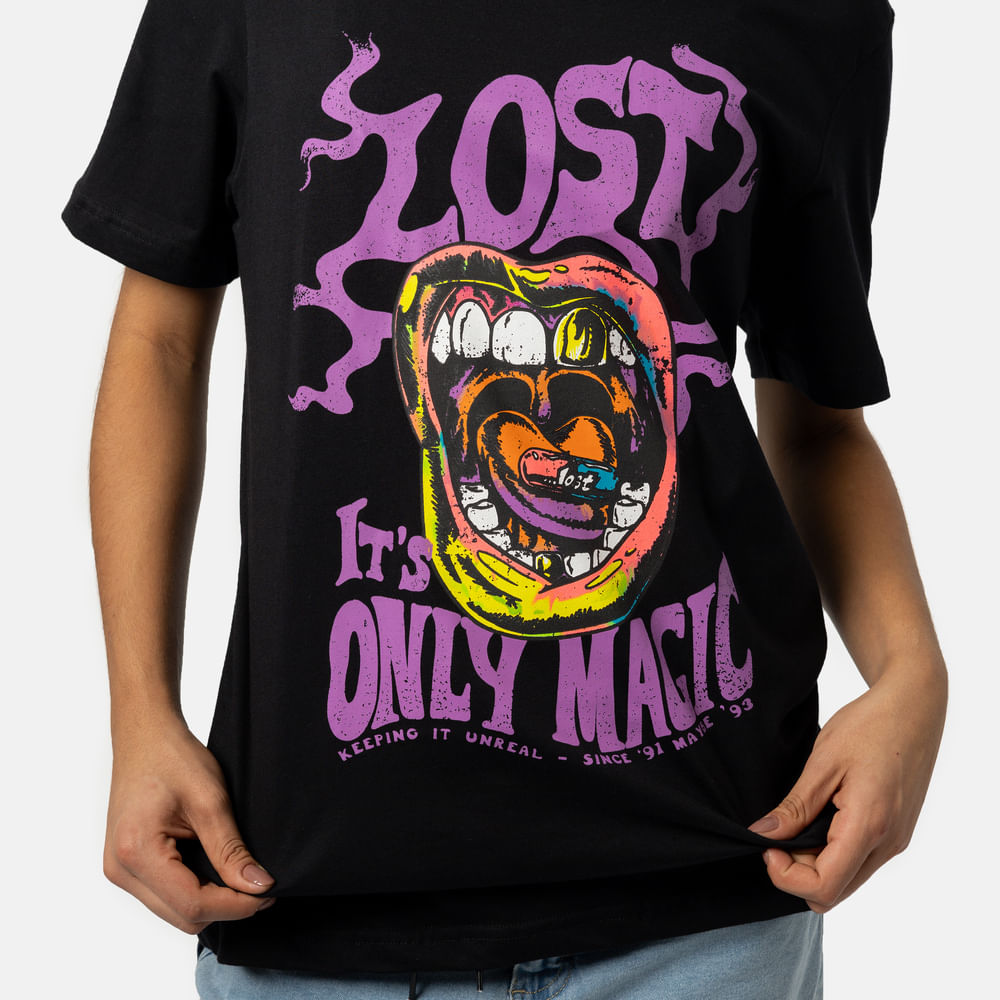 Camiseta Lost Its Only Magic