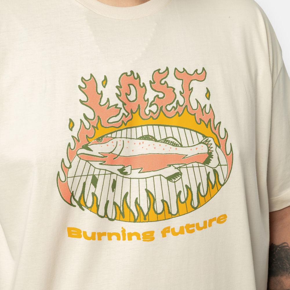 Camiseta Lost Burning Future Oversized