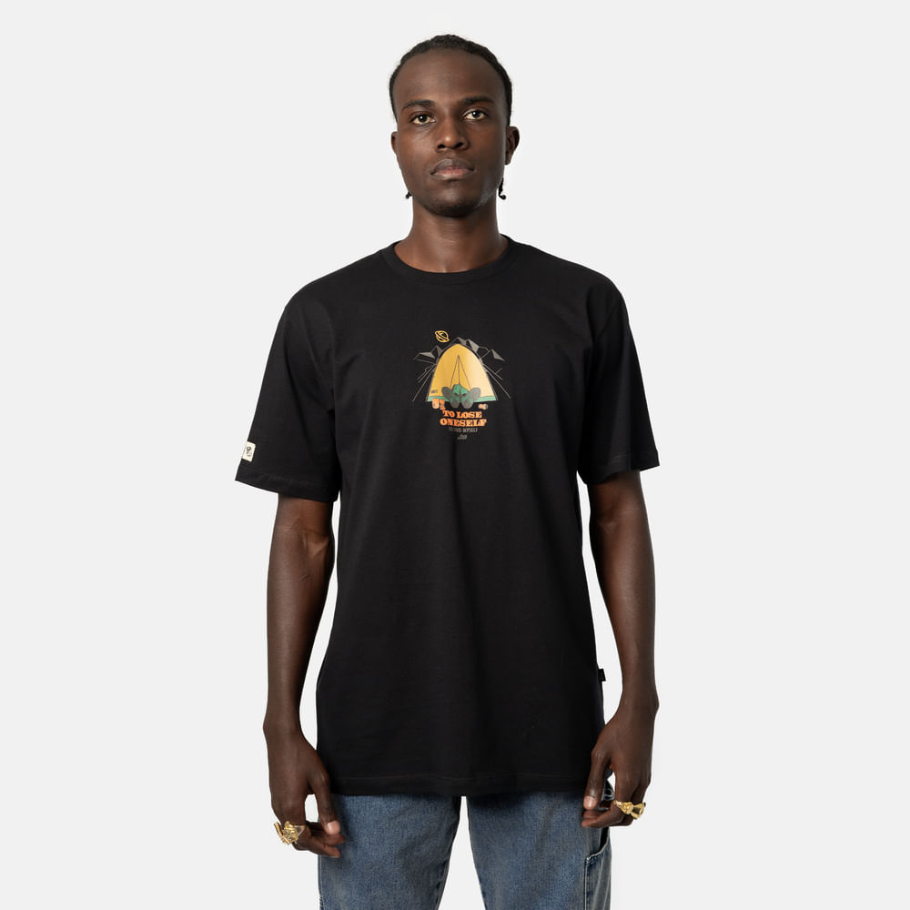 Camiseta Get Lost Camping