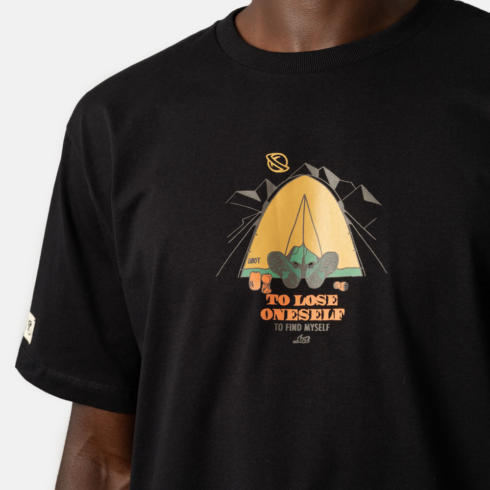 Camiseta Get Lost Camping