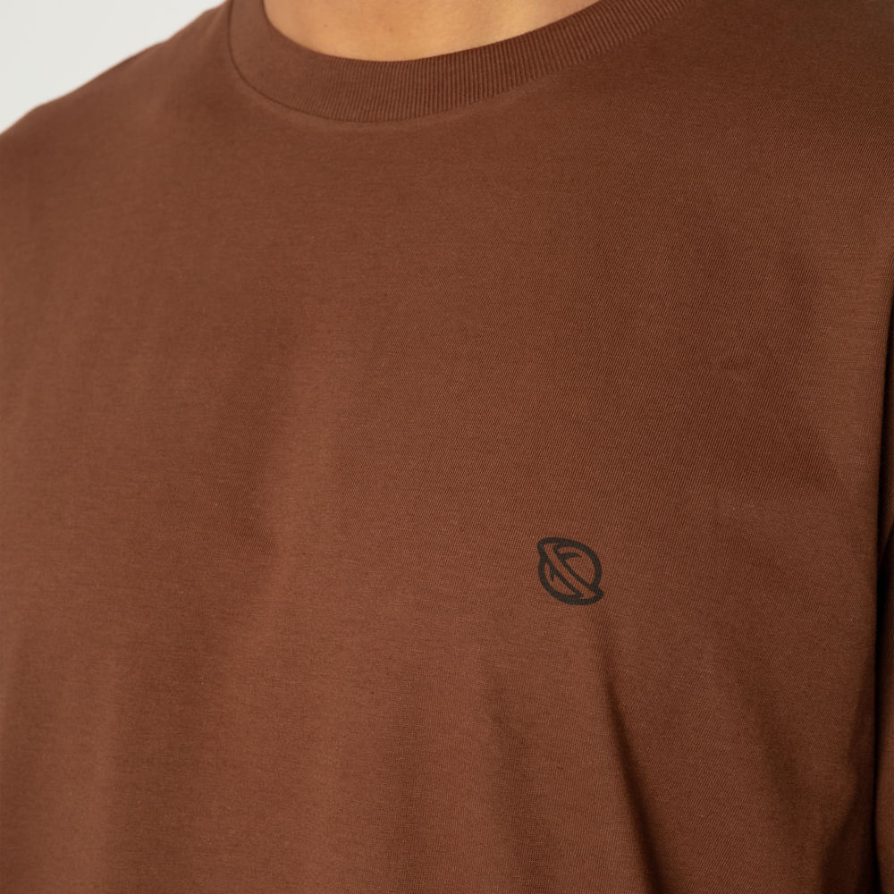 Camiseta Basics Saturno