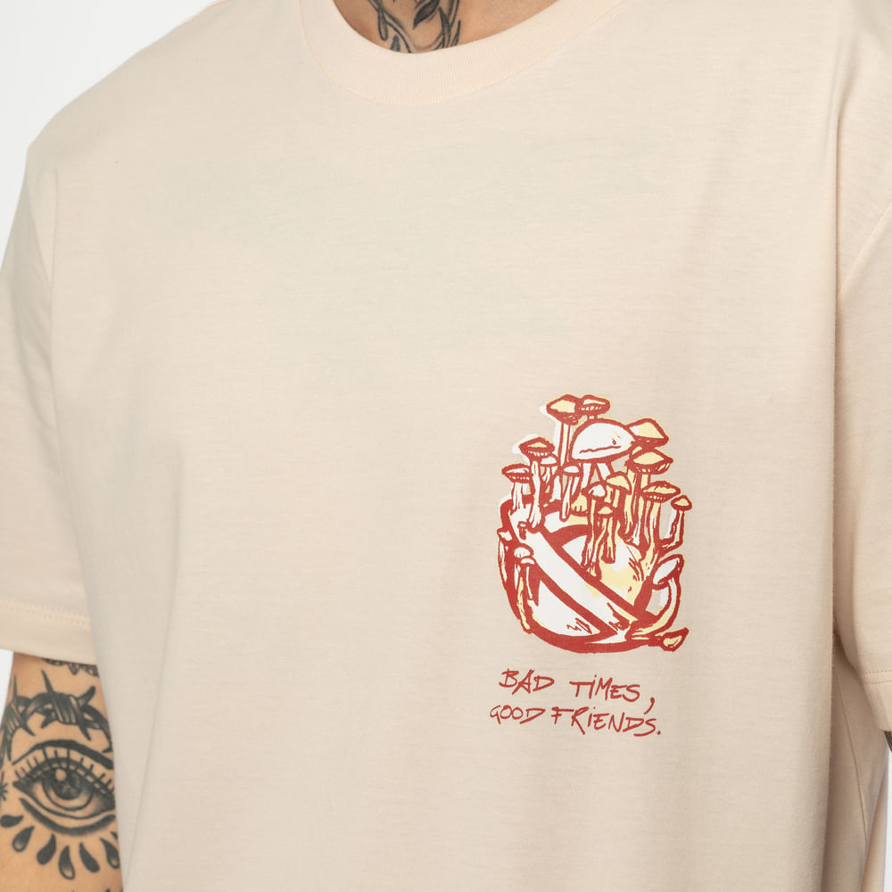 Camiseta Lost Mushroom