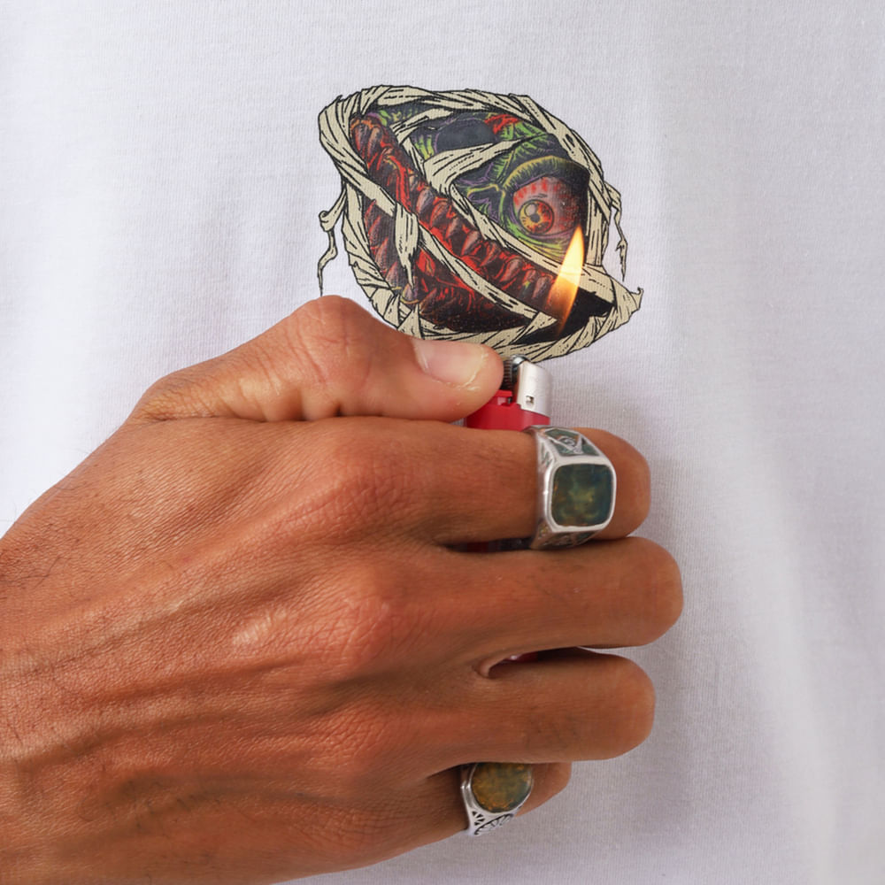 Camiseta Lost Saturn Zombie