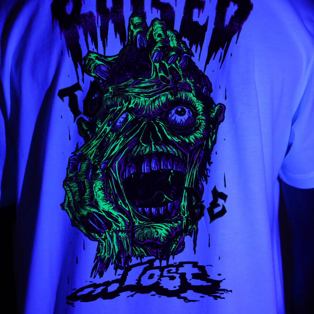 Camiseta Raised To Be Lost